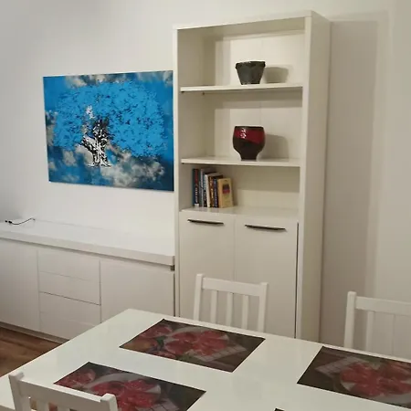 Luksusowy Przy Dworcu Апартаменты